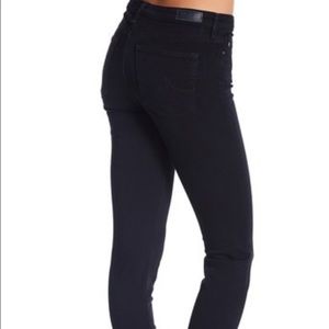 AG  Prima black jean sz 28 midrise
